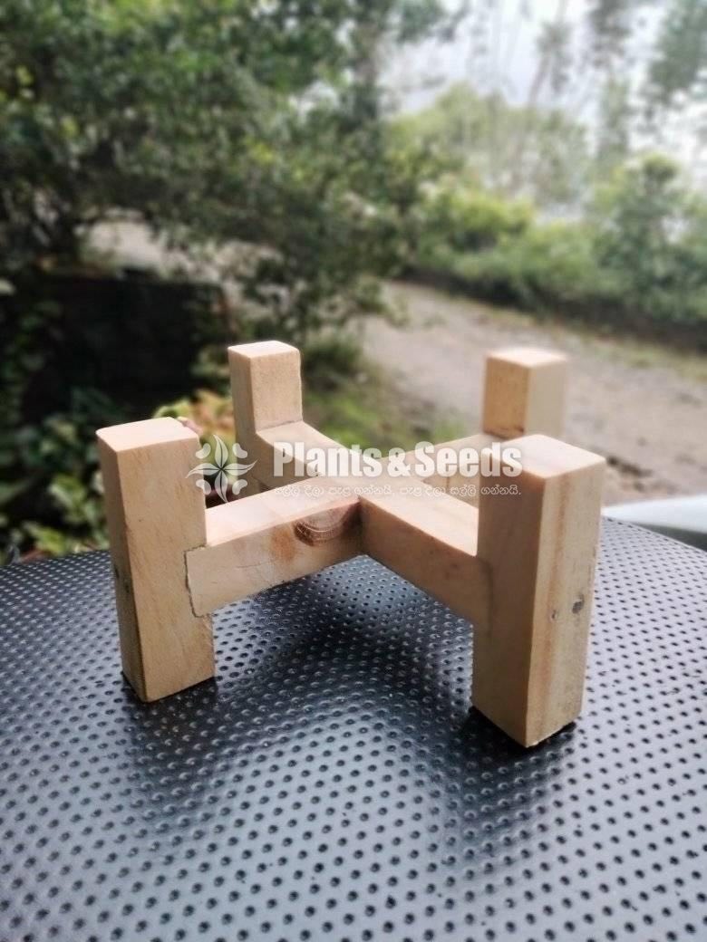 Wooden Plant Stand 