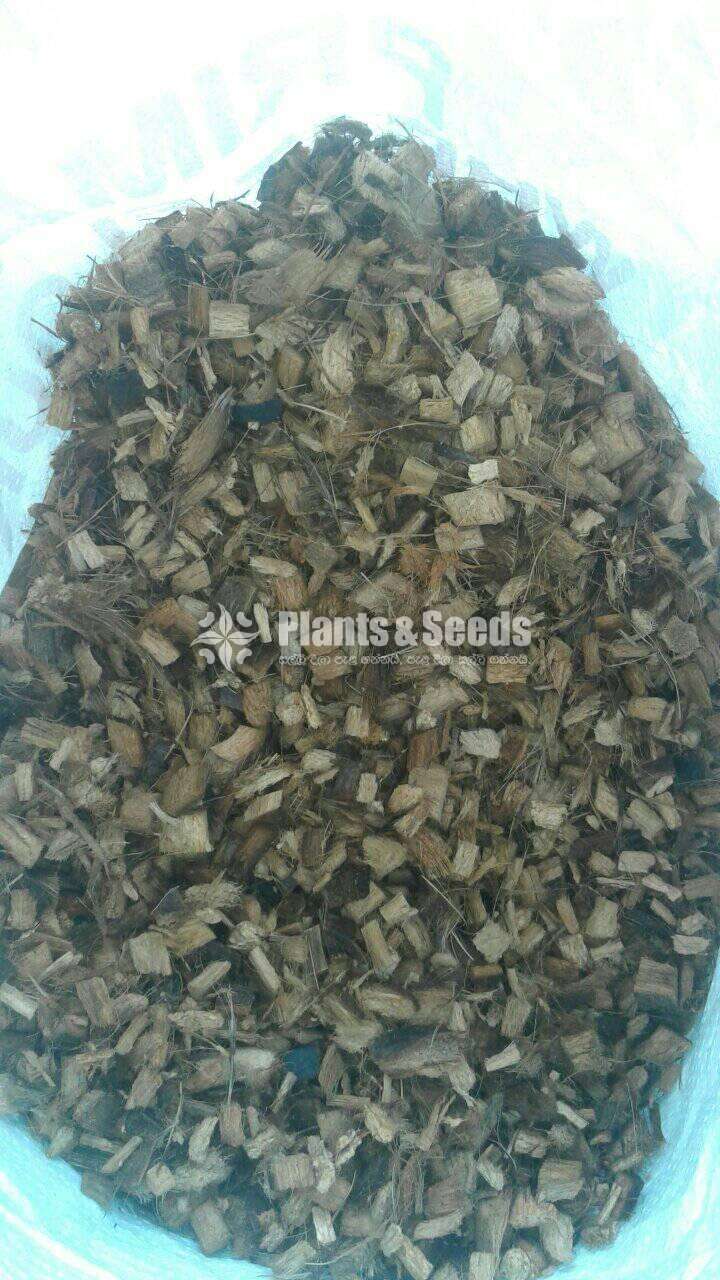 Coconut husk ( පොල්ලෙලි කැබලි )